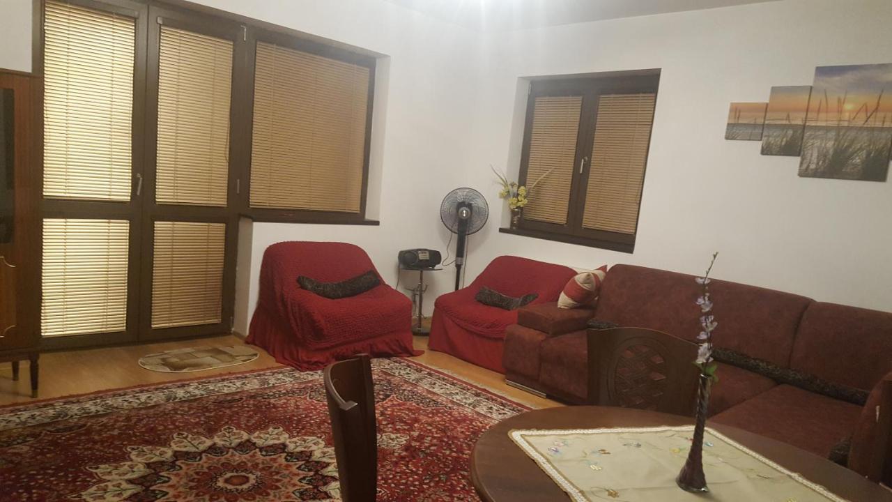 Casa Soarelui Roşu Exterior foto